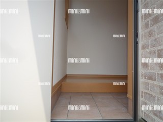 茨木市賃貸アパート Pixie|玄関 .jpg