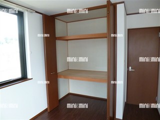 高槻市賃貸マンション モンレアーレ|洋室収納@.jpg