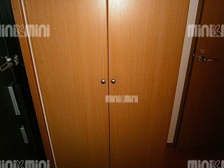 ルグランソシエS棟の靴箱【クローズ】